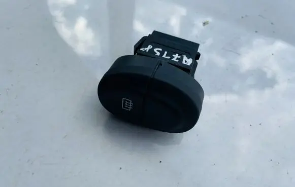 Renault Scenic I Windscreen/window heater switch 841243B
