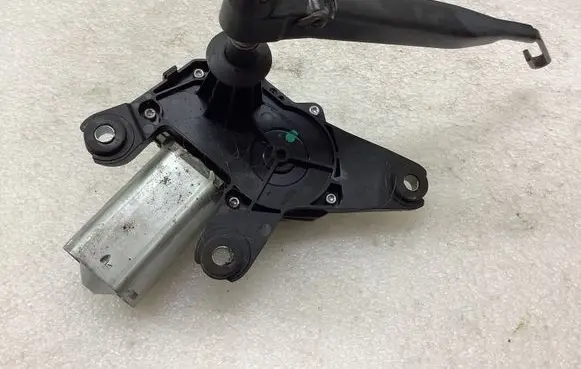 Cadillac SRX Rear window wiper motor 53843417 PA6630FGF