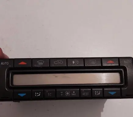 Mercedes-Benz E AMG W210 Climate control unit 2108303285 311999