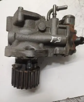 Volvo V60 Fuel injection high pressure pump VEA132360020AAB D4204T9