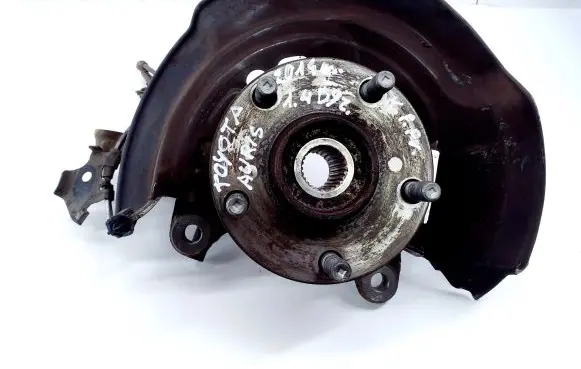 Toyota Auris E180 Front wheel hub 8954302061 F63L5