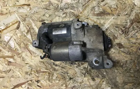 Opel Signum Starter motor 8972542203