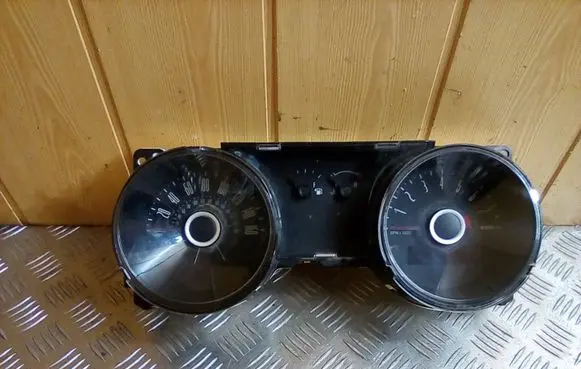 Ford Mustang V Speedometer (instrument cluster) 10890 10849