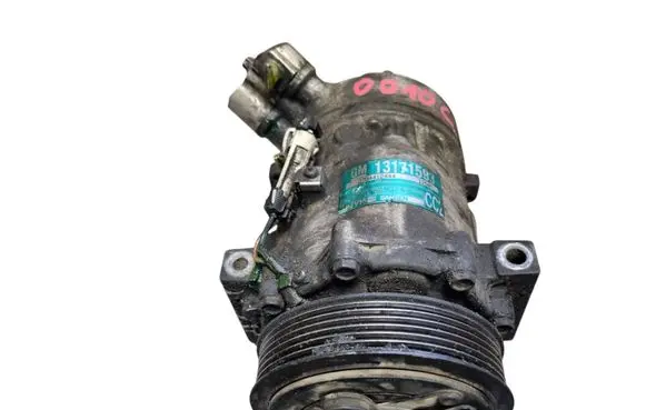 Opel Vectra C Air conditioning (A/C) compressor (pump) 13171593