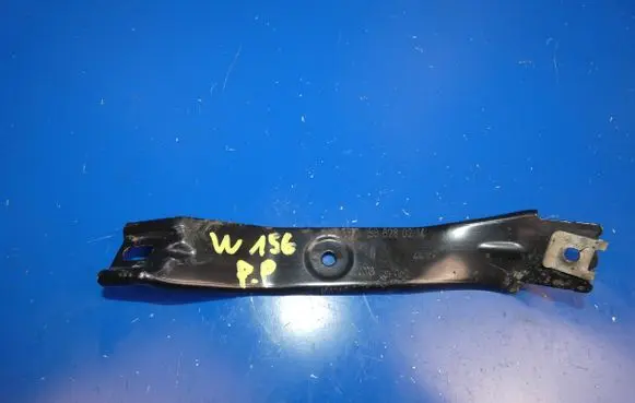 Mercedes-Benz GLA W156 X156 Fender mounting bracket 