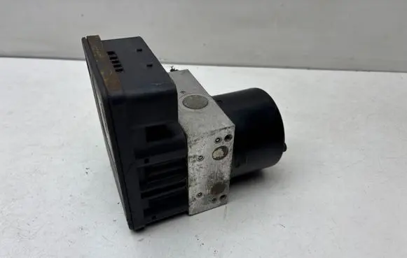 Volkswagen Golf IV ABS Pump 1C0907379K 1J0614417D