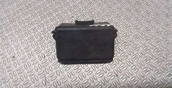 Battery bracket