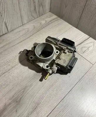 Honda Civic Throttle valve
