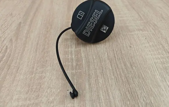 BMW 4 G22 G23 G24 G26 Fuel tank filler cap 7482901