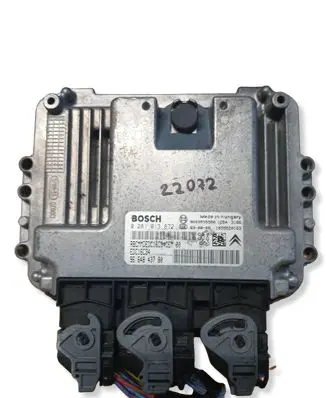 Peugeot 207 Engine control unit/module 9664843780 0281013872 9653958980