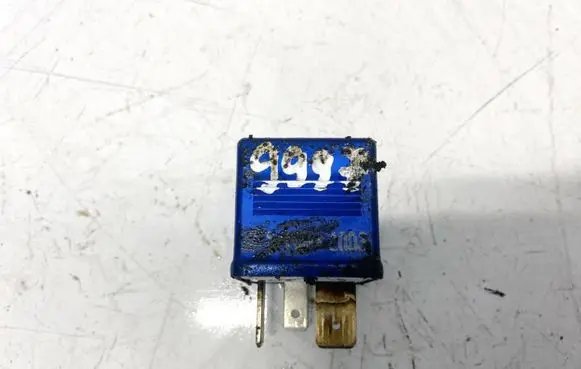 Audi A4 S4 B6 8E 8H Other relay 8a0951253 699587
