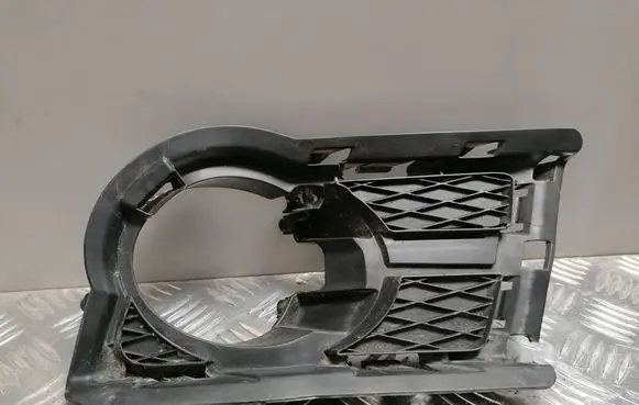 Volkswagen Tiguan Fog light bracket 5N0853665A