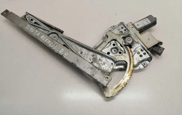 Toyota Avensis T250 Front door window regulator with motor 6981005050 992046100