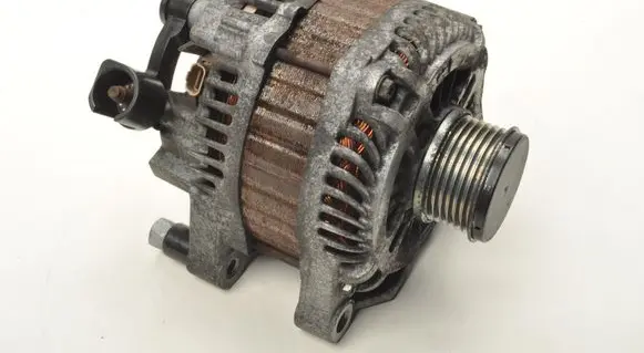 Citroen C4 I Picasso Generator/alternator 9654752880