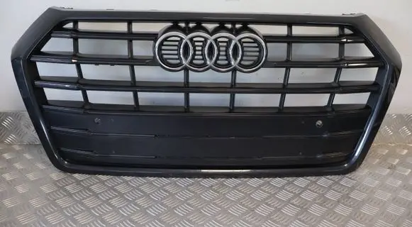 Audi Q5 SQ5 Front bumper upper radiator grill 80A853651C 80A853651E 80A853651D