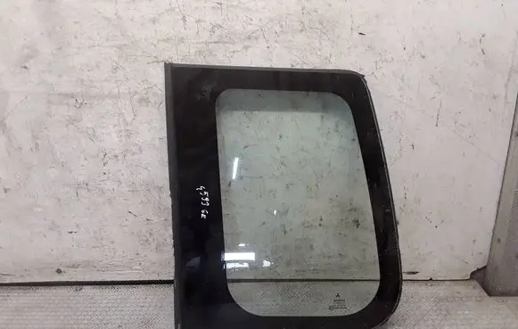 Mitsubishi Pajero Pinin Rear side window