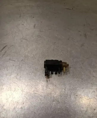 Mercedes-Benz Sprinter W906 Turbo solenoid valve A0091533128 70078208 13T067
