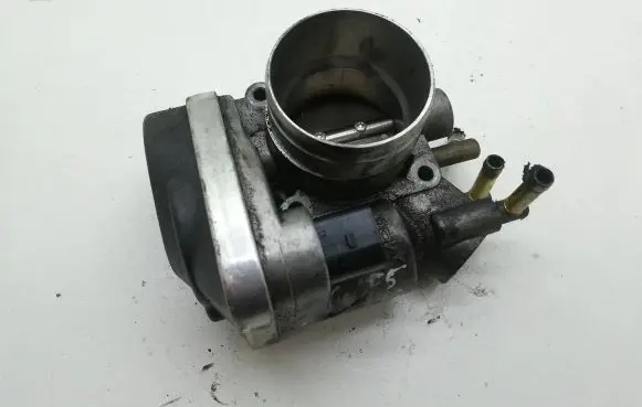 Audi A3 S3 8P Throttle valve 06A133062