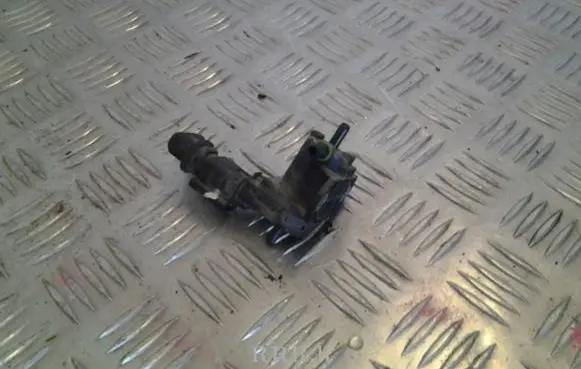 Citroen Berlingo Turbo solenoid valve 9688124580