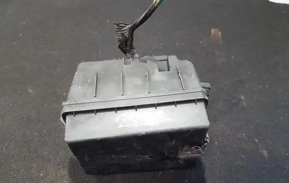 Ford Mondeo MK II Fuse box set
