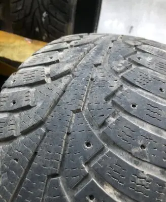Volkswagen Transporter - Caravelle T4 R17 C winter tire 21560r17 7701501