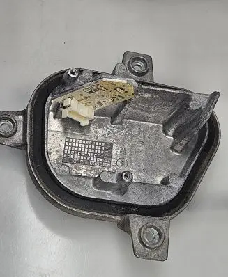 BMW X1 F48 F49 LED ballast control module 90066719 63407663