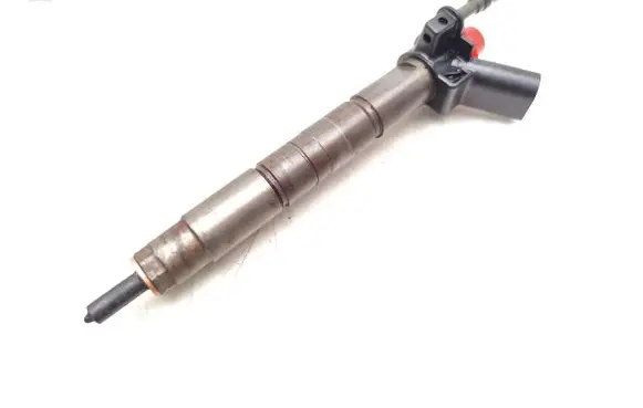 BMW 3 E90 E91 Fuel injector 7797877 0445116001