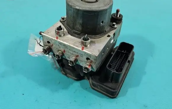 Suzuki SX4 S-Cross ABS Pump 56110-61MG0 IMPRK1510449