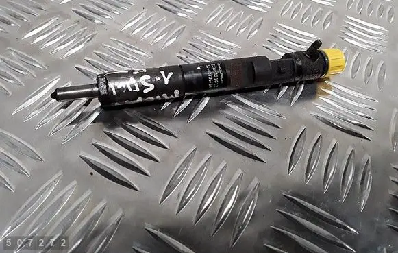 Nissan Micra C+C Fuel injector 8200240244 ejbr02101z 8200049876