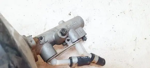 Nissan Almera Tino Master brake cylinder 22157879