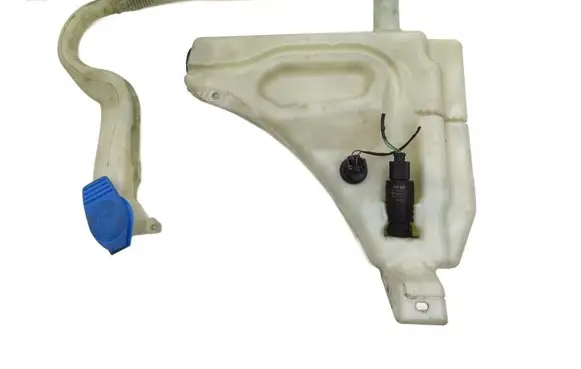 Audi Q7 4L Windshield washer fluid reservoir/tank 4L0955453A 4L0955463 1T0955651A