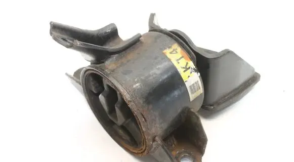 KIA Sportage Engine mount bracket