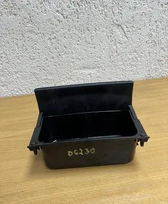 Mercedes-Benz CLS C218 X218 Glove box A2186800950 D6230