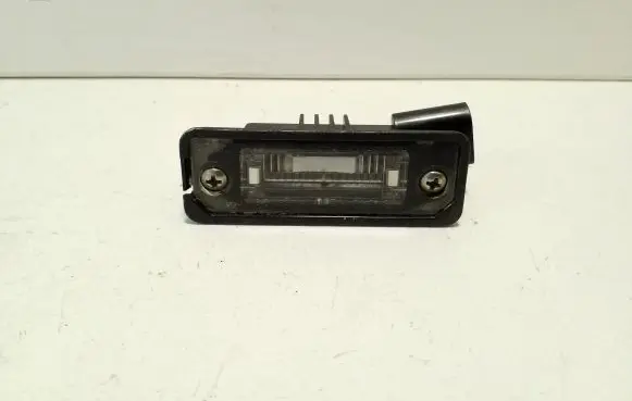 Volkswagen Eos Number plate light 1J6943021B