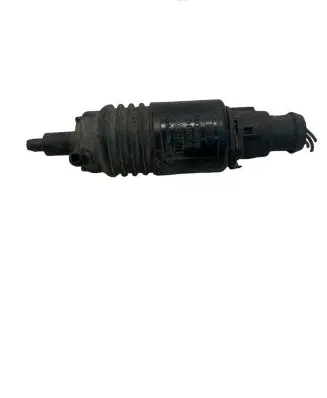 Audi 80 90 S2 B4 Windscreen/windshield washer pump 4A0955651