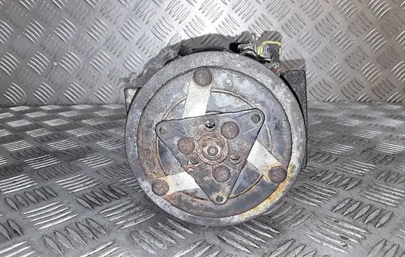 Peugeot Partner Air conditioning (A/C) compressor (pump) 9671216280