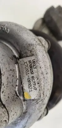 Toyota Avensis T250 Turbo 172010R021 07082001777 172010R022