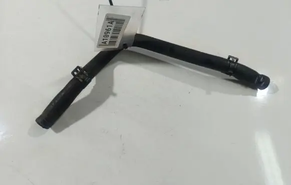 Audi A4 S4 B5 8D Engine coolant pipe/hose 