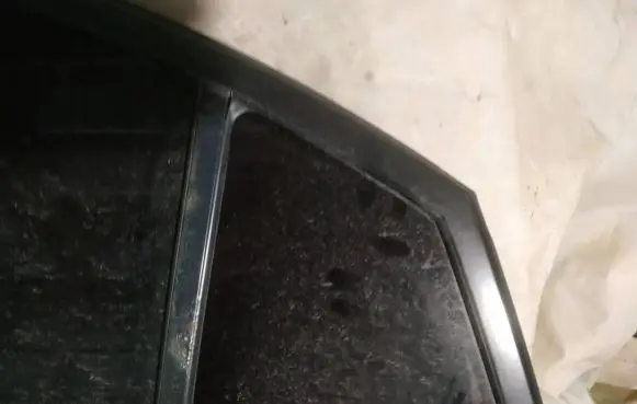 Mazda 6 Rear vent window glass 