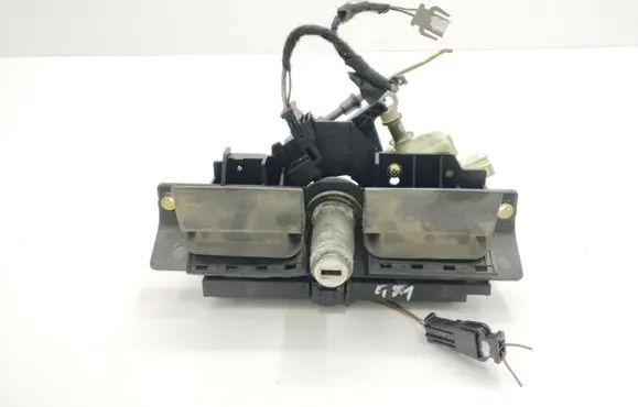 Audi A6 S6 C5 4B Tailgate exterior lock 4B0827565 809827565