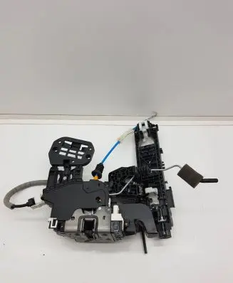 Infiniti Q30 Front door lock 806105DM0A 2016020520664 0000003767