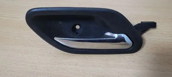BMW 5 E39 Front door interior handle 8226050