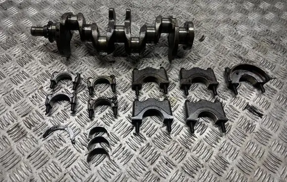 Renault Clio IV Crankshaft 