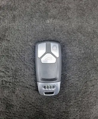Audi Q7 4M Ignition key/card 4M0959754AM
