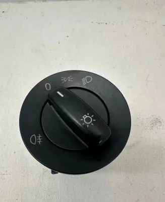 Volkswagen Golf VI Light switch 1K0941431BB 10007717