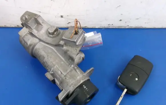 Volkswagen Transporter - Caravelle T5 Ignition lock