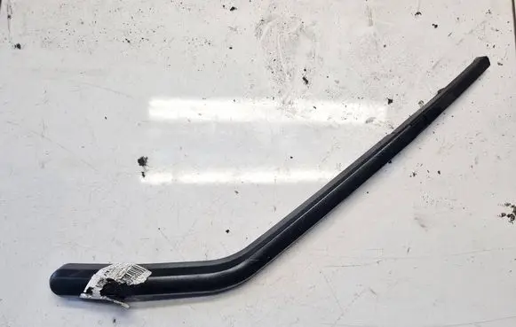 Toyota Yaris Rear wiper blade arm 