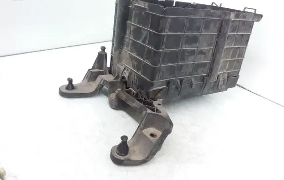 Volkswagen Touran I Battery box tray 1K0915333B 1K0915336 1K0915335B