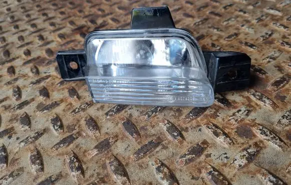 Volkswagen Tiguan Number plate light 5N0941071A