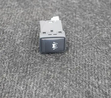 Nissan Qashqai Other switches/knobs/shifts 5K0208349A51111X